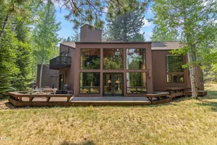 70535 Salal, Sisters, OR 97759 - Photo 11