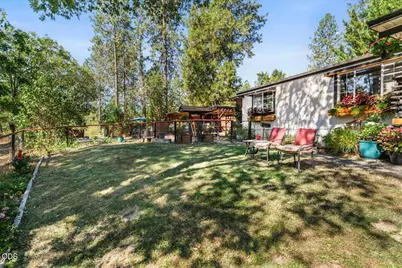 [Address not provided], Grants Pass, OR 97526 - Photo 19