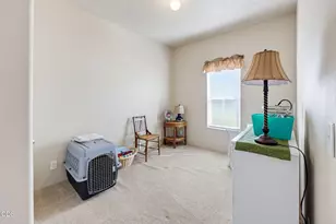 8401 Old Stage Rd, Central Point, OR 97502 - Photo 33
