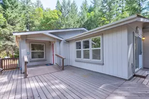 862 Autumn Ln, Glendale, OR 97442 - Photo 3