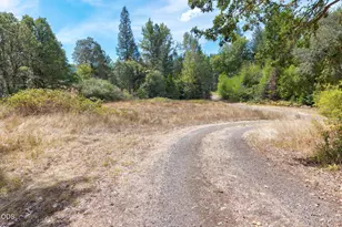 862 Autumn Ln, Glendale, OR 97442 - Photo 51