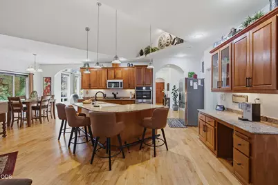 109 NW Fall Run Drive, Grants Pass, OR 97526 - Photo 11