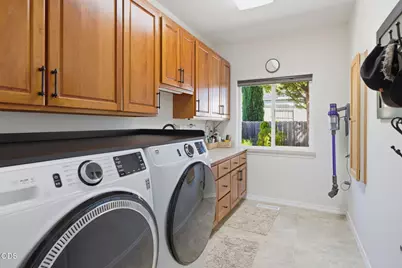 109 NW Fall Run Drive, Grants Pass, OR 97526 - Photo 27