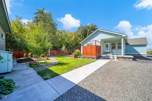 143 SW Beaver St, Prineville, OR 97754 - Photo 7