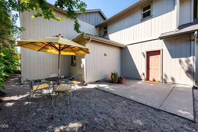 61212 Brittle Bush Street, Bend, OR 97702 - Photo 41