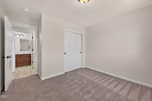 61212 Brittle Bush St, Bend, OR 97702 - Photo 31