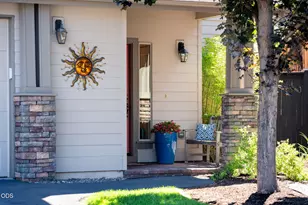 61212 Brittle Bush St, Bend, OR 97702 - Photo 3