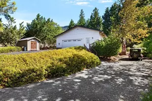 627 Carriage Rd, Grants Pass, OR 97526 - Photo 31