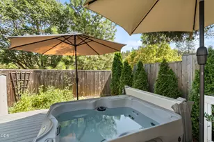 765 Laurel Ln, Jacksonville, OR 97530 - Photo 31