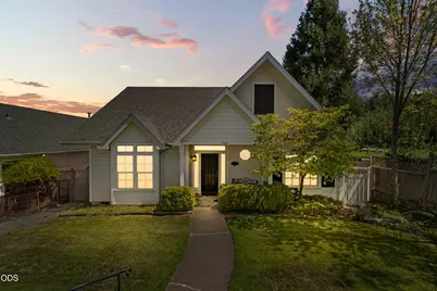 765 Laurel Lane, Jacksonville, OR 97530 - Photo 51