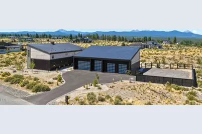 62333 McClain Drive, Bend, OR 97703 - Photo 3