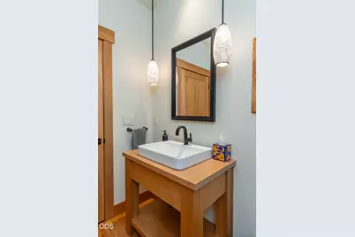 1624 NW Overlook Drive, Bend, OR 97703 - Photo 19