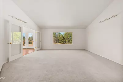 65015 Hopper Road, Bend, OR 97703 - Photo 5