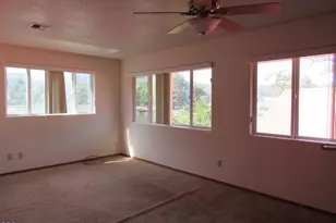 642 Front St, Klamath Falls, OR 97601 - Photo 15