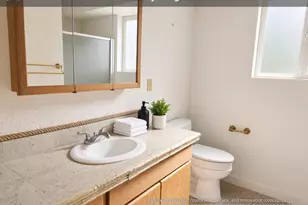 642 Front St, Klamath Falls, OR 97601 - Photo 21