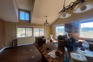 8720 Butte Falls Hwy, Eagle Point, OR 97524 - Photo 13