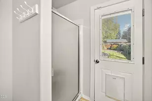 349 Lindero, Medford, OR 97504 - Photo 27
