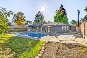 349 Lindero, Medford, OR 97504 - Photo 55