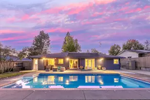 349 Lindero, Medford, OR 97504 - Photo 85