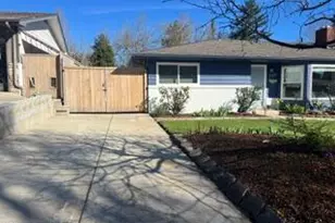 349 Lindero, Medford, OR 97504 - Photo 67