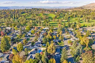 349 Lindero, Medford, OR 97504 - Photo 45