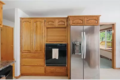 4801 Azalea Drive, Grants Pass, OR 97526 - Photo 15
