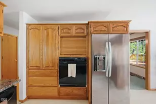4801 Azalea Dr, Grants Pass, OR 97526 - Photo 15