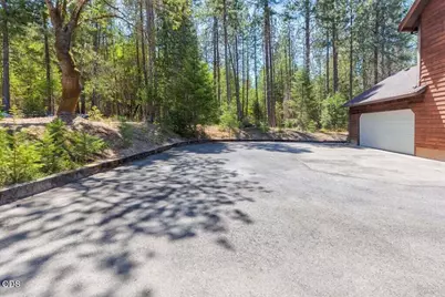 4801 Azalea Drive, Grants Pass, OR 97526 - Photo 61