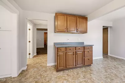 2082 NE Fairview Avenue, Grants Pass, OR 97526 - Photo 9