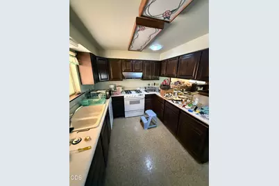 5010 Griffin Creek Road, Medford, OR 97501 - Photo 29
