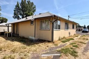 3526 Altamont Dr, Klamath Falls, OR 97603 - Photo 23