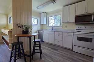 1617 NW 8th, Bend, OR 97703 - Photo 7
