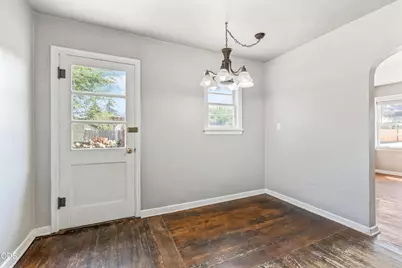 585 SE 4th Street, Prineville, OR 97754 - Photo 7