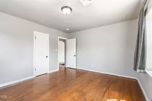 585 SE 4th St, Prineville, OR 97754 - Photo 9