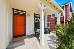 2866 NE Marea Dr, Bend, OR 97701 - Photo 3