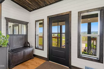 69435 Hinkle Butte Drive, Sisters, OR 97759 - Photo 11