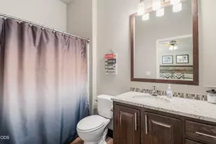 69435 Hinkle Butte Dr, Sisters, OR 97759 - Photo 45