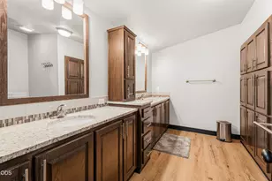 69435 Hinkle Butte Dr, Sisters, OR 97759 - Photo 35