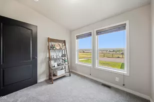 69435 Hinkle Butte Dr, Sisters, OR 97759 - Photo 47