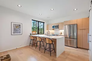515 N Pine St, Sisters, OR 97759 - Photo 5