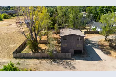 [Address not provided], Medford, OR 97501 - Photo 5