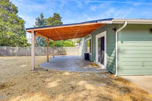208 Kings Way, Central Point, OR 97502 - Photo 37