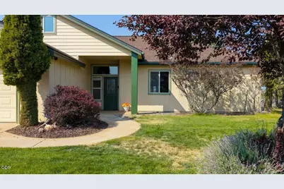 5851 NW 61st Street, Redmond, OR 97756 - Photo 9