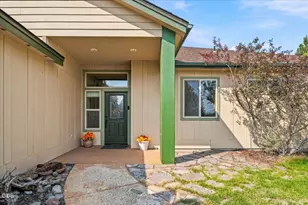 5851 NW 61st St, Redmond, OR 97756 - Photo 13