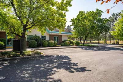 229 Stewart Avenue, Medford, OR 97501 - Photo 123