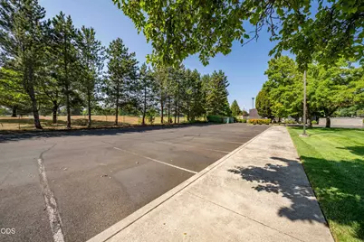 229 Stewart Avenue, Medford, OR 97501 - Photo 127