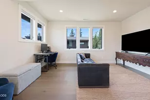 3178 NW Celilo Ln, Bend, OR 97703 - Photo 35