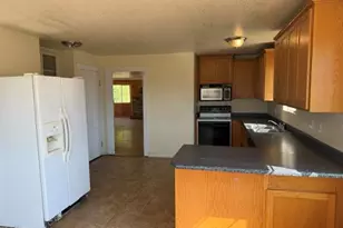 7465 Table Rock Terrace, Central Point, OR 97502 - Photo 19