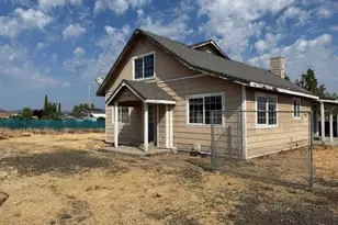 7465 Table Rock Terrace, Central Point, OR 97502 - Photo 3