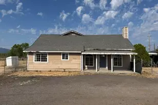 7465 Table Rock Terrace, Central Point, OR 97502 - Photo 1